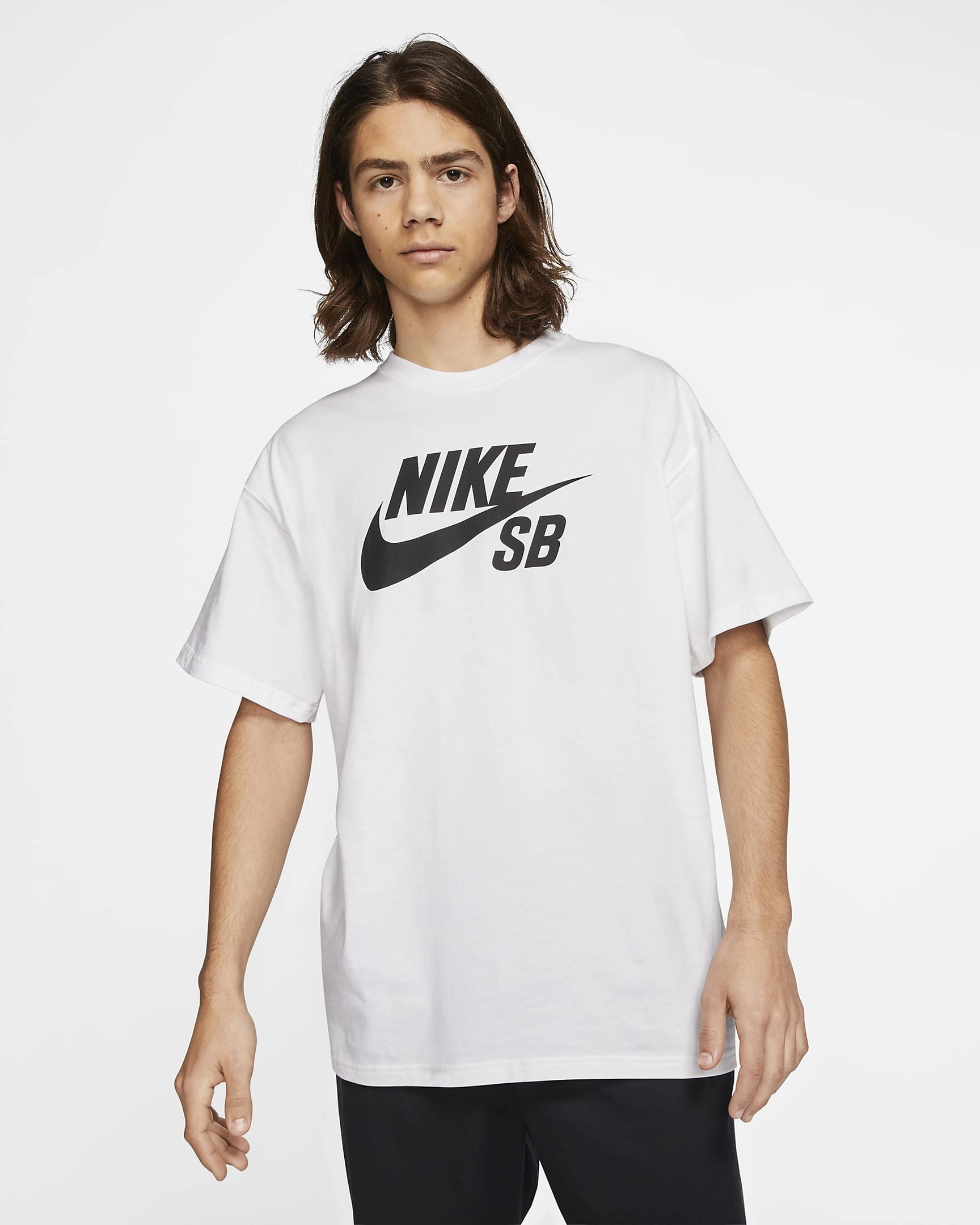 Nike SB Logo Skate T-shirt: Skabt til skate, designet til dig – ren street style på dansk!